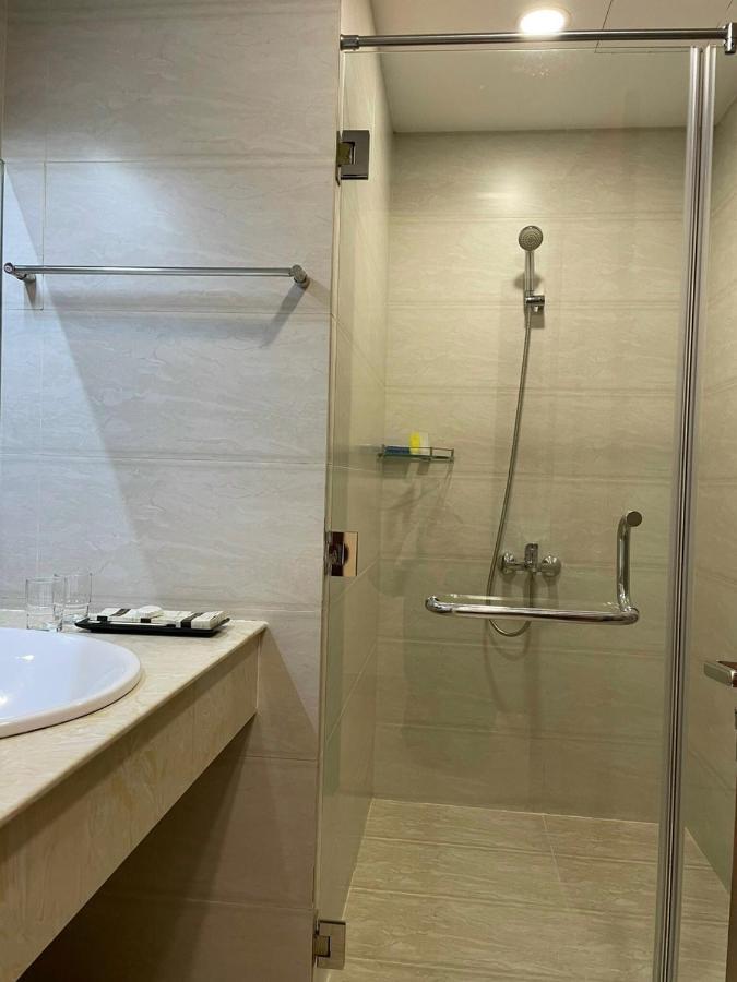 Mia Hotel Хошимин Екстериор снимка