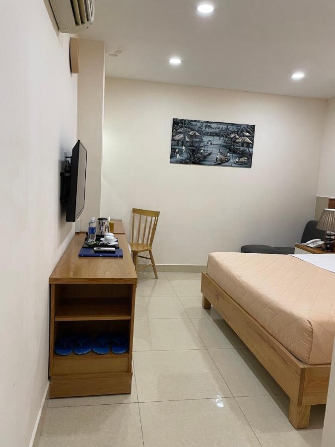 Mia Hotel Хошимин Екстериор снимка